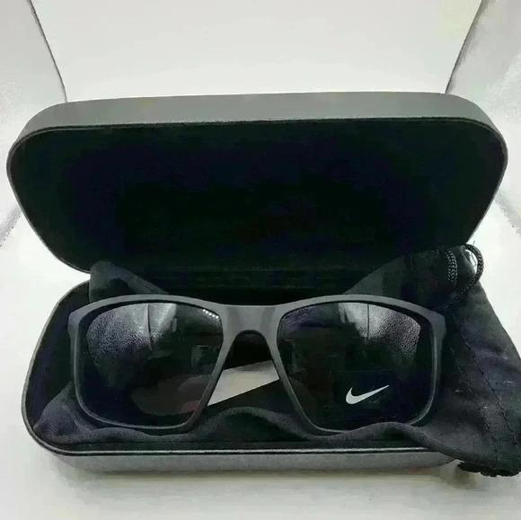 Nike Other - Nike Unisex Valiant Square Lens Sport Sunglasses Matte Anthracite